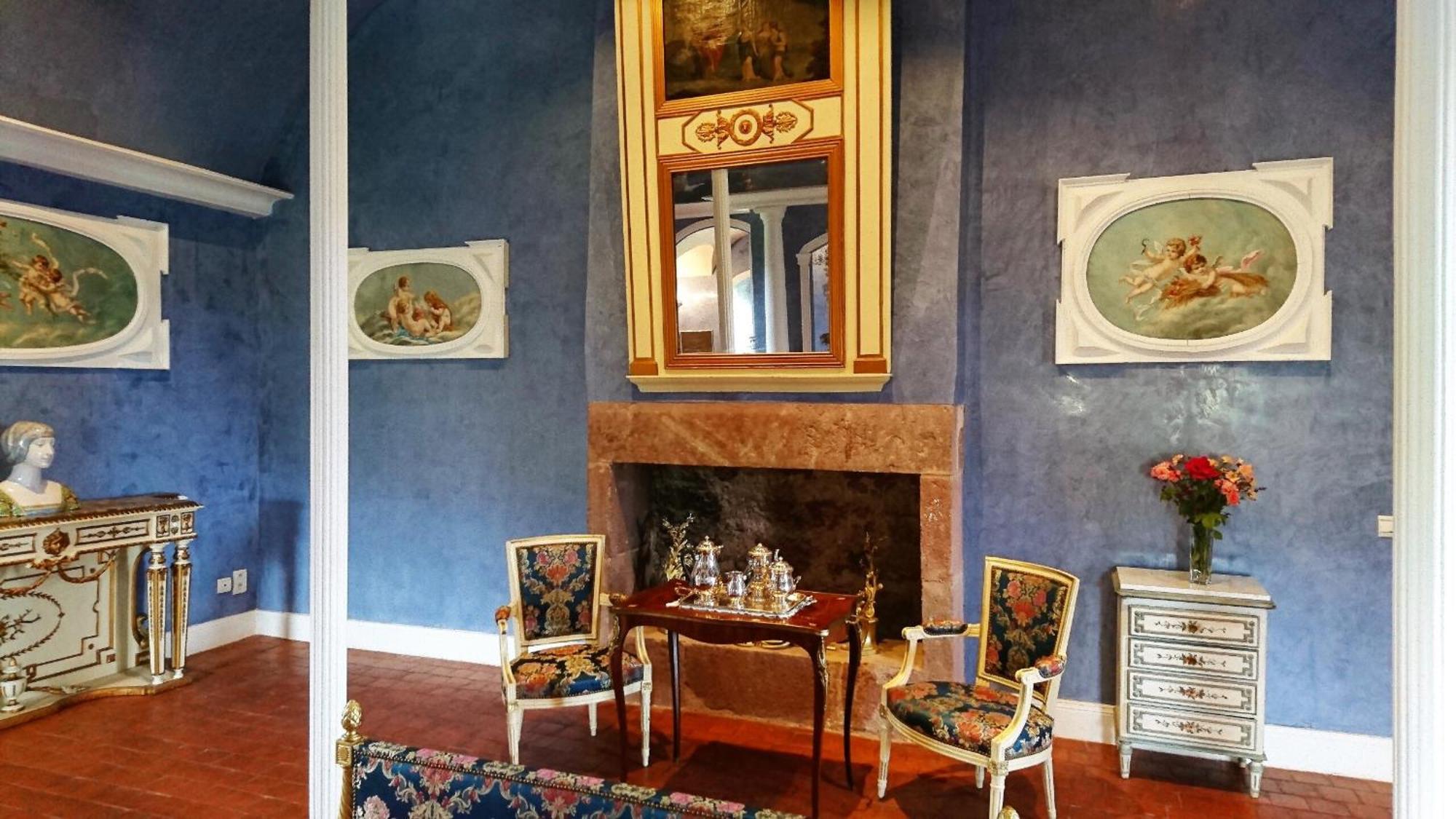 CHATEAU LA SERVAYRIE - Chambre d'hôtes Marcillac-Vallon Quarto foto